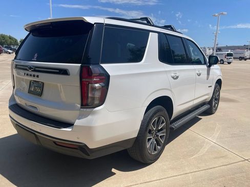 Used 2021 Chevrolet Tahoe Z71 AWD/4WD image 3