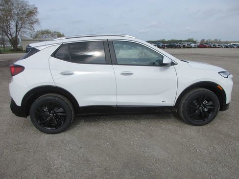 New 2026 Buick Encore GX Sport Touring image 3