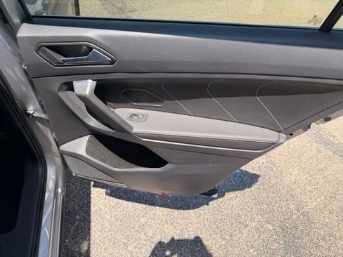 Certified 2023 Volkswagen Tiguan SE AWD/4WD image 14