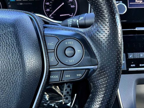 Used 2019 Toyota Avalon Touring w/ Advanced Safety Package image 24