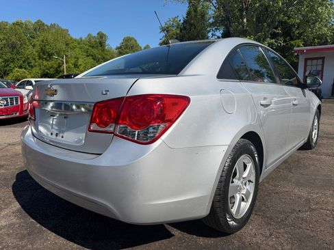 Used 2015 Chevrolet Cruze LT FWD image 5