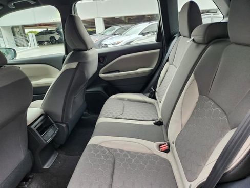 Used 2026 Subaru Forester image 11