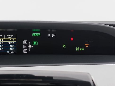 Used 2017 Toyota Prius Four image 17