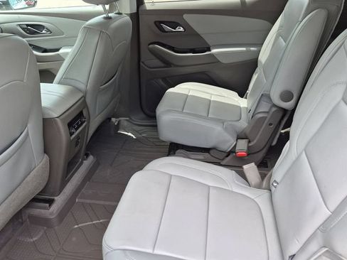 Certified 2019 Chevrolet Traverse LT w/ LPO, Floor Liner Package AWD/4WD image 22