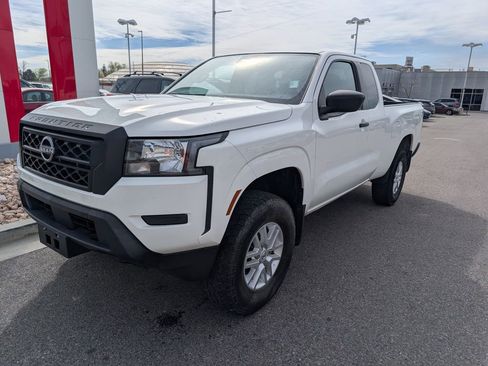 Used 2022 Nissan Frontier S w/ Technology Package image 3