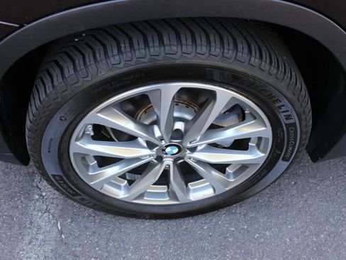 Used 2019 BMW X3 xDrive30i w/ Driving Assistance Package AWD/4WD image 19