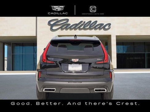 Used 2025 Cadillac XT4 Premium Luxury FWD image 6