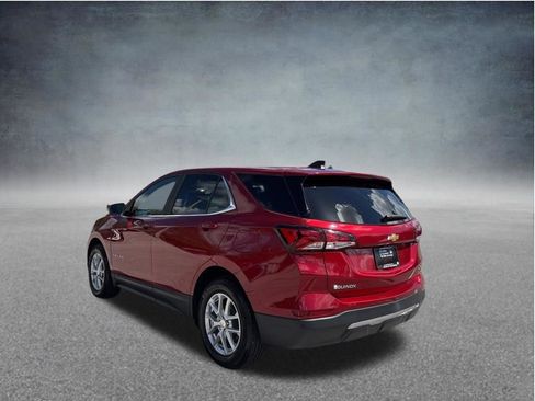 Used 2024 Chevrolet Equinox LT w/ LPO, Floor Liner Package image 3