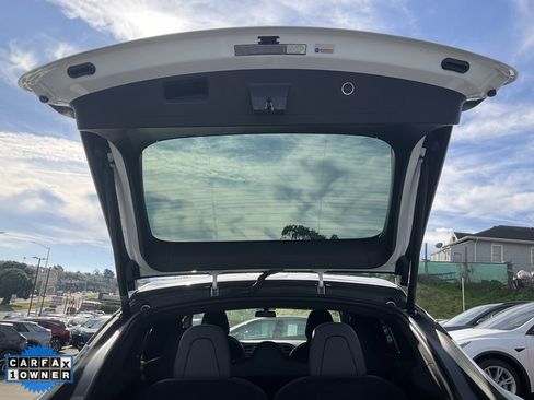 Used 2017 Tesla Model X 75D image 9