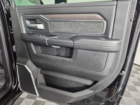 New 2026 RAM 3500 Laramie w/ Night Edition AWD/4WD image 38