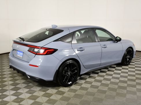 Used 2024 Honda Civic Sport image 6