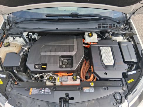 Used 2013 Chevrolet Volt Premium w/ Premium Trim Package FWD image 8