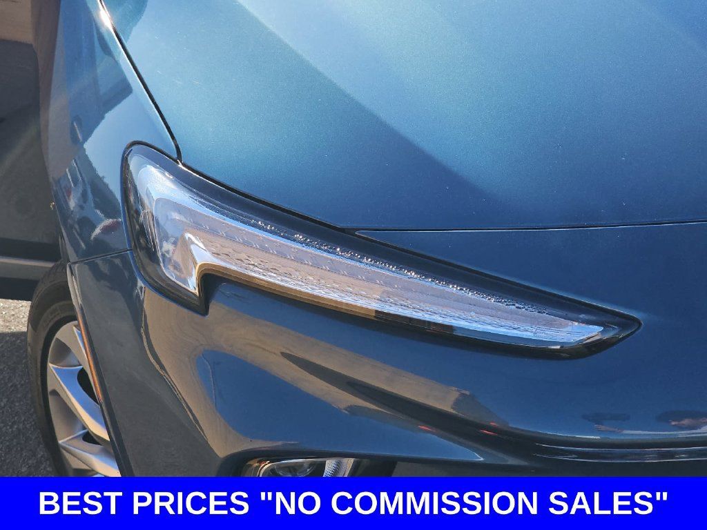 Used 2024 Buick Encore GX Avenir w/ Avenir Convenience Package FWD image 34