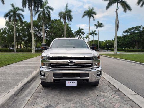 Used 2016 Chevrolet Silverado 3500 LT w/ LT Convenience Package AWD/4WD image 3