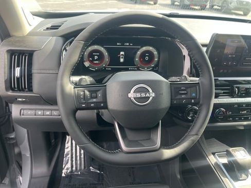New 2026 Nissan Pathfinder Platinum AWD/4WD image 24