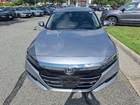 Used 2022 Honda Accord EX-L image 3