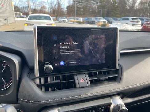 Used 2024 Toyota RAV4 XLE image 66