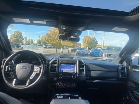 Used 2019 Ford Expedition Limited w/ Equipment Group 302A image 17