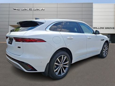 Used 2026 Jaguar F-PACE R-Dynamic S AWD/4WD image 4