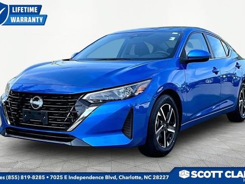Used 2025 Nissan Sentra SV FWD image 3