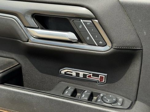 Used 2024 GMC Sierra 1500 AT4 w/ AT4 Premium Package AWD/4WD image 25