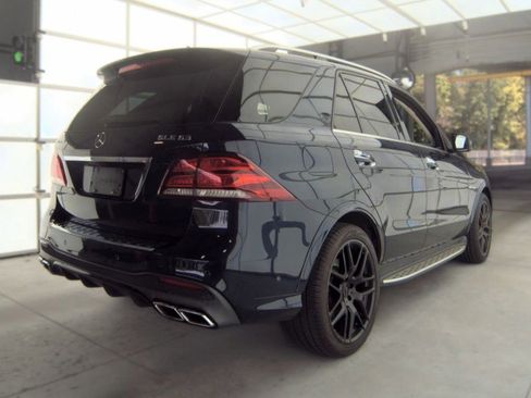 Used 2017 Mercedes-Benz GLE 63 AMG 4MATIC image 2