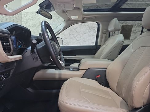 Used 2024 Ford Expedition Max Limited image 25