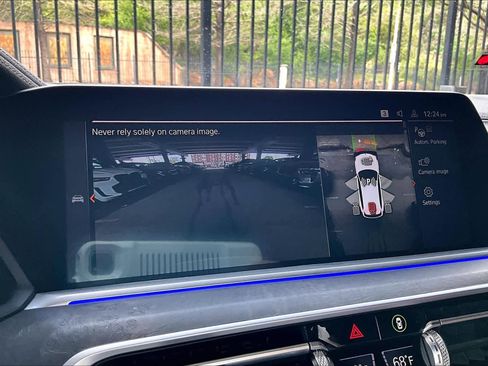 Used 2022 BMW X5 sDrive40i w/ M Sport Package image 26