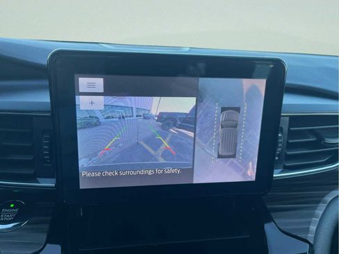 Used 2021 Ford Explorer Limited w/ Equipment Group 301A image 45