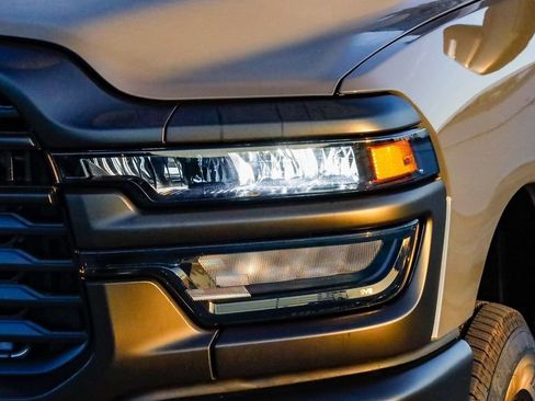 New 2026 RAM 2500 Tradesman AWD/4WD image 5