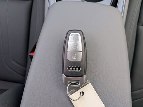 New 2026 Audi Q3 quattro 2.0T image 36