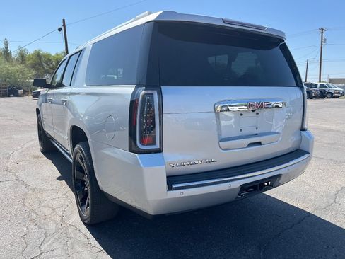 Used 2017 GMC Yukon XL Denali w/ Open Road Package RWD image 7