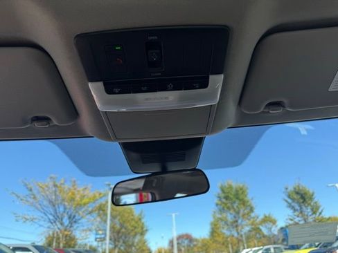 New 2025 Nissan Sentra SR w/ SR Premium Package image 20