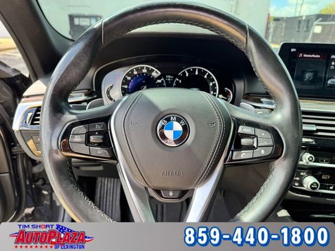 Used 2018 BMW 540i xDrive AWD/4WD image 11