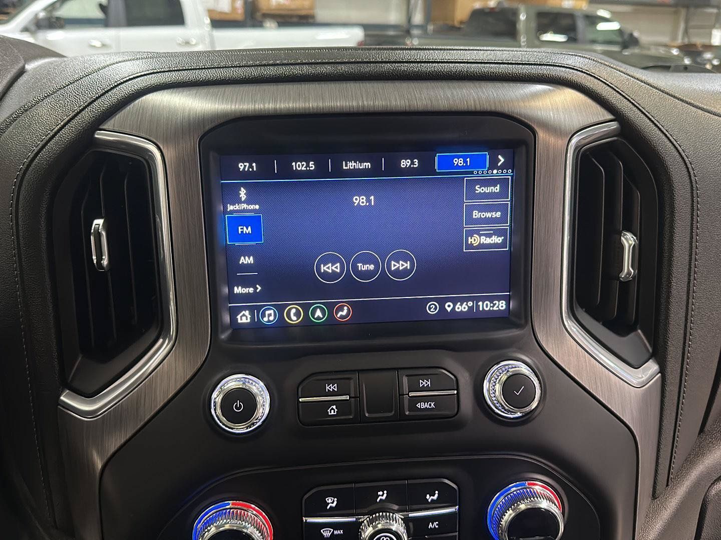 Used 2020 GMC Sierra 1500 Denali w/ Denali Ultimate Package AWD/4WD image 22
