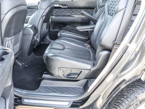 Used 2020 Hyundai Palisade Limited w/ Winter Weather Package AWD/4WD image 31