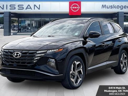 Used 2023 Hyundai Tucson SEL w/ Convenience Package FWD image 3