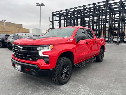 Used 2023 Chevrolet Silverado 1500 LT Trail Boss AWD/4WD image 1
