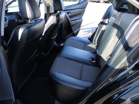 Used 2018 Toyota Corolla SE w/ SE Premium Package FWD image 20