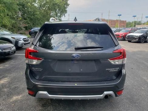 Used 2023 Subaru Forester Touring AWD/4WD image 4