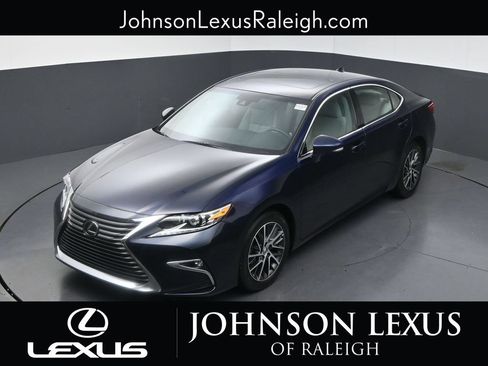 Used 2018 Lexus ES 350 w/ Luxury Package w/Wood Trim FWD image 25