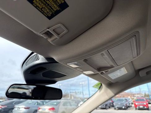 Used 2020 Ford Escape SE image 35