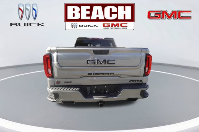 Used 2023 GMC Sierra 1500 AT4 w/ AT4 Premium Package AWD/4WD image 4
