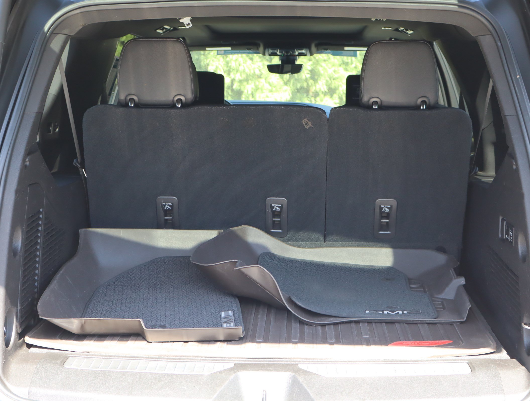 Used 2021 GMC Yukon XL Denali w/ Denali Premium Package AWD/4WD image 41