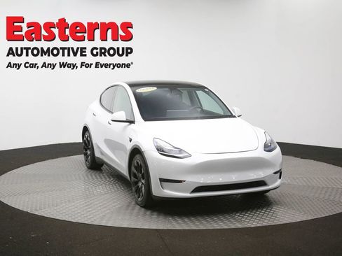 Used 2021 Tesla Model Y Long Range AWD/4WD image 45