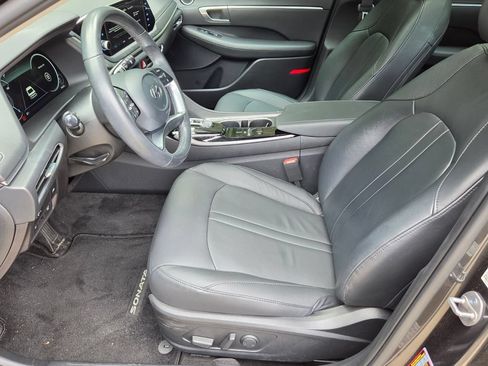Used 2023 Hyundai Sonata SEL w/ Convenience Package FWD image 10