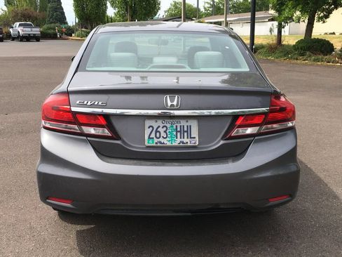 Used 2014 Honda Civic LX image 5