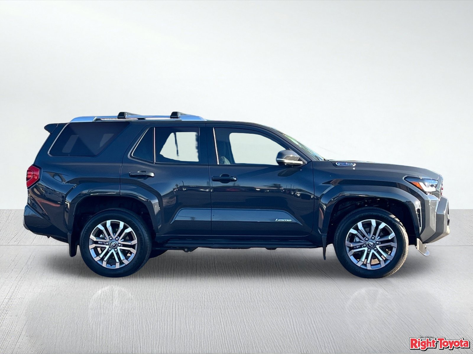 Certified 2026 Toyota 4Runner Limited w/ Tow Technology Package AWD/4WD image 8