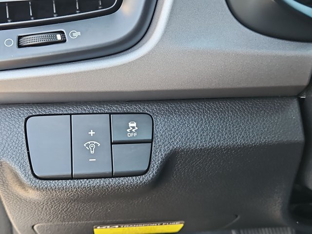 Used 2022 Kia Rio S FWD image 16