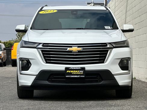 Certified 2023 Chevrolet Traverse Premier w/ LPO, Cargo Package FWD image 9
